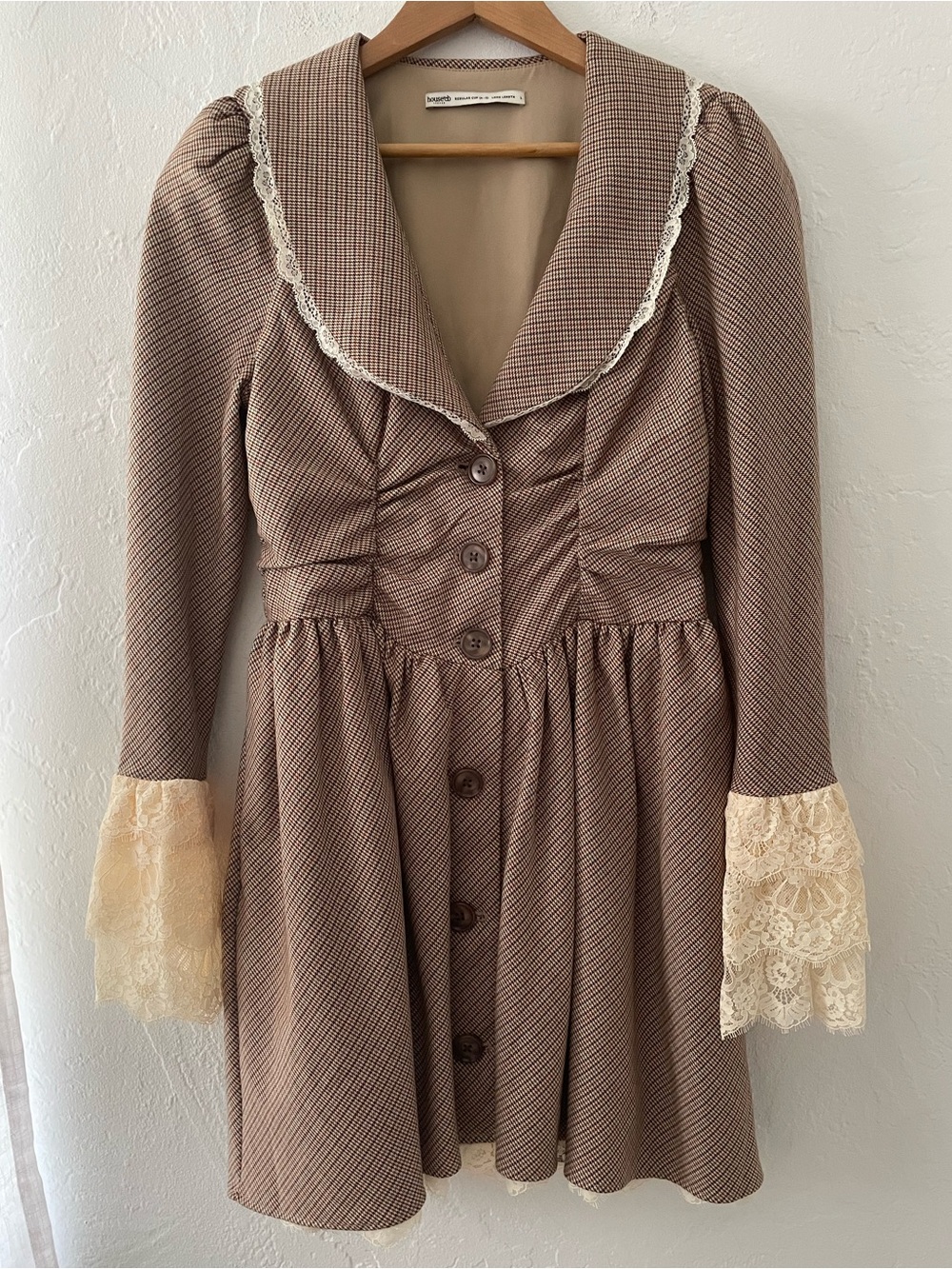 House of CB Sable Brown Puppytooth Check Mini Dress - Picture 4 of 15